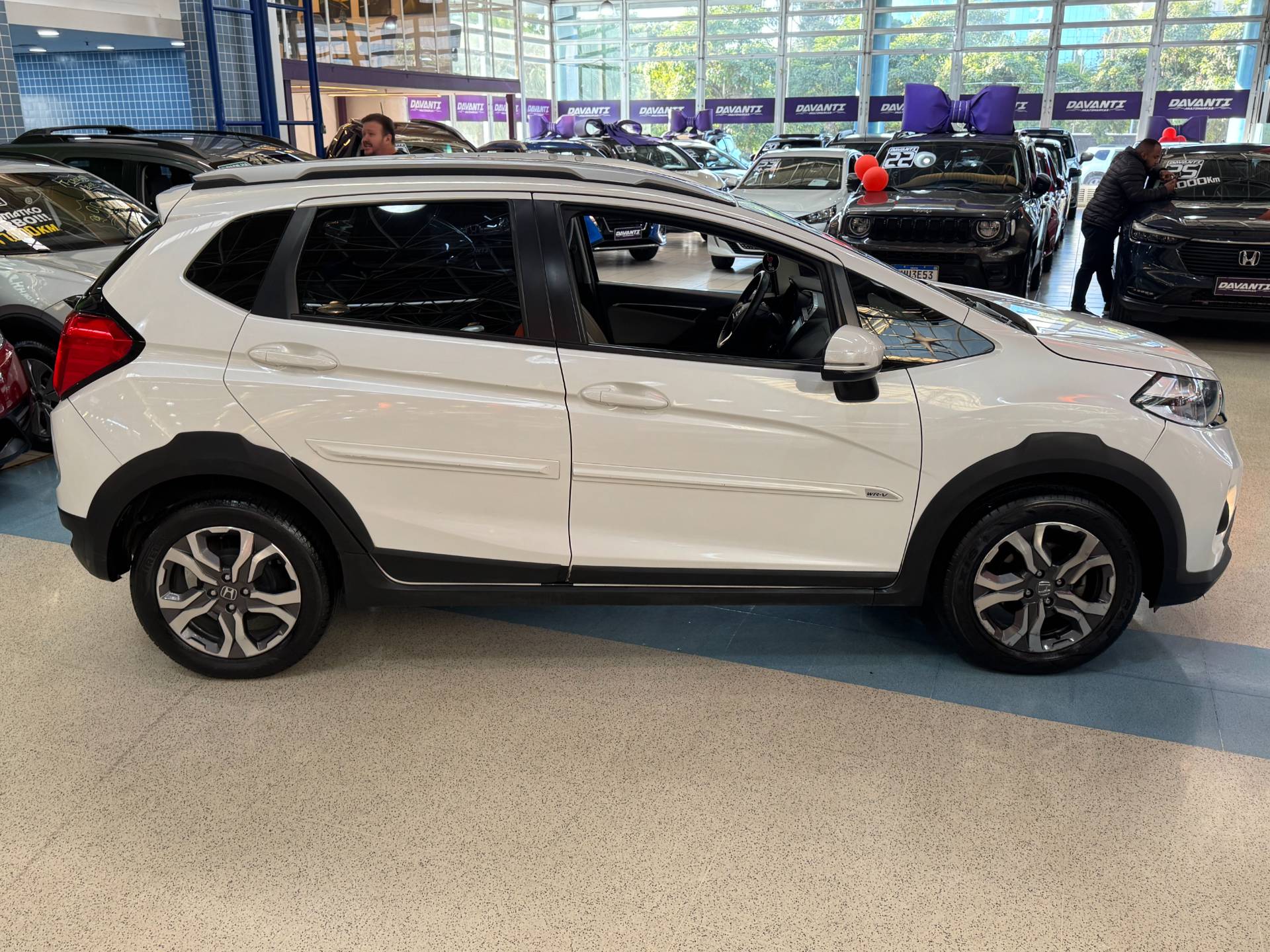 HONDA WR-V