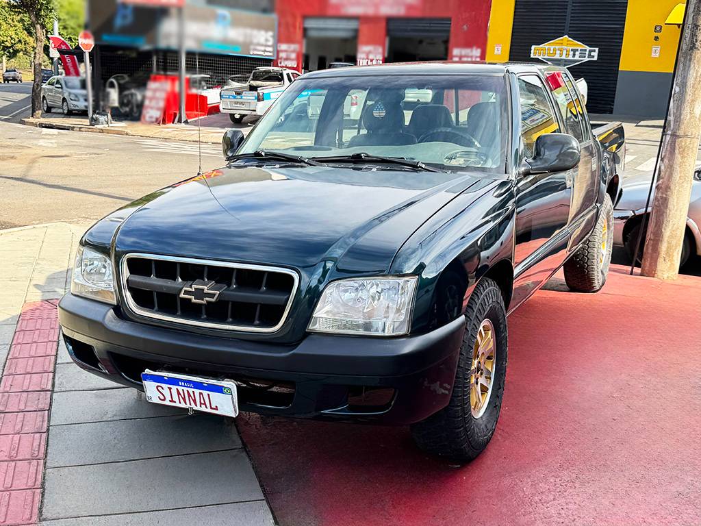 CHEVROLET S10