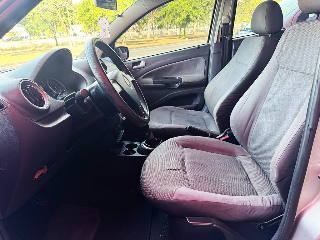 VOLKSWAGEN VOYAGE