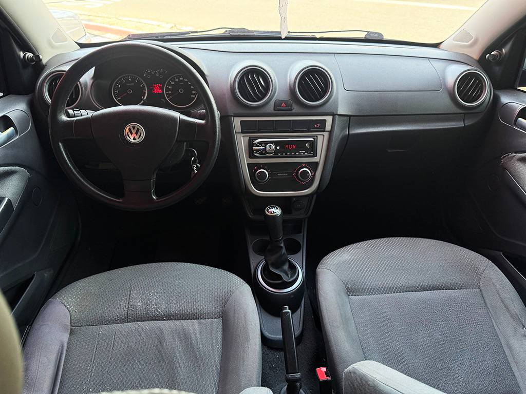 VOLKSWAGEN VOYAGE