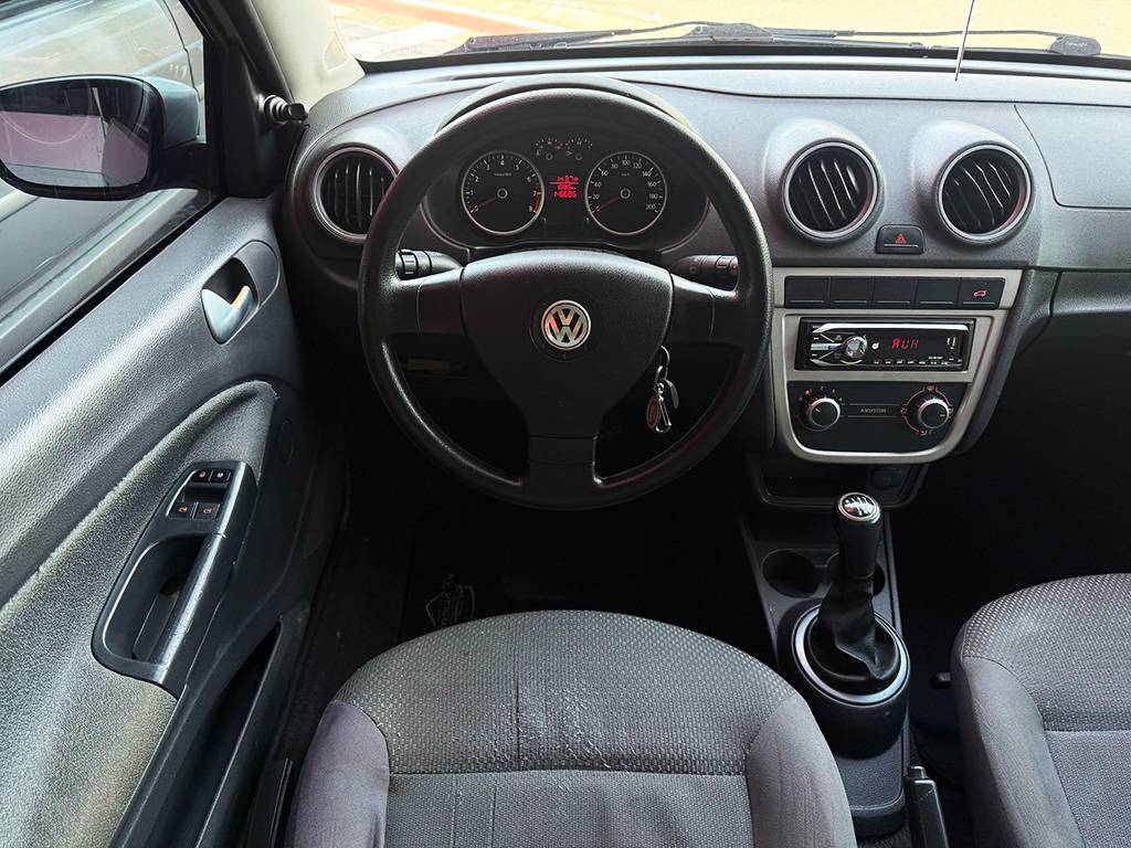 VOLKSWAGEN VOYAGE