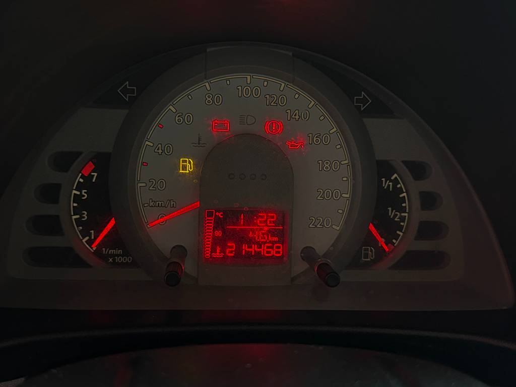 VOLKSWAGEN SPACEFOX