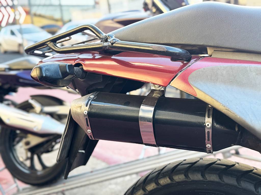 HONDA NX4 FALCON