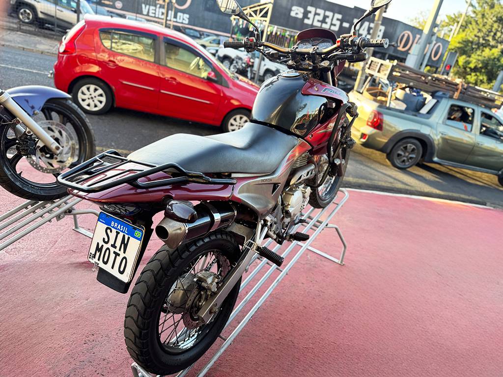 HONDA NX4 FALCON
