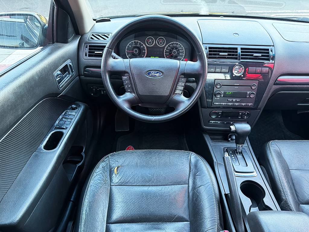 FORD FUSION