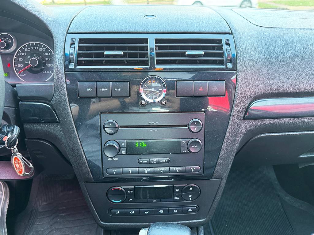 FORD FUSION