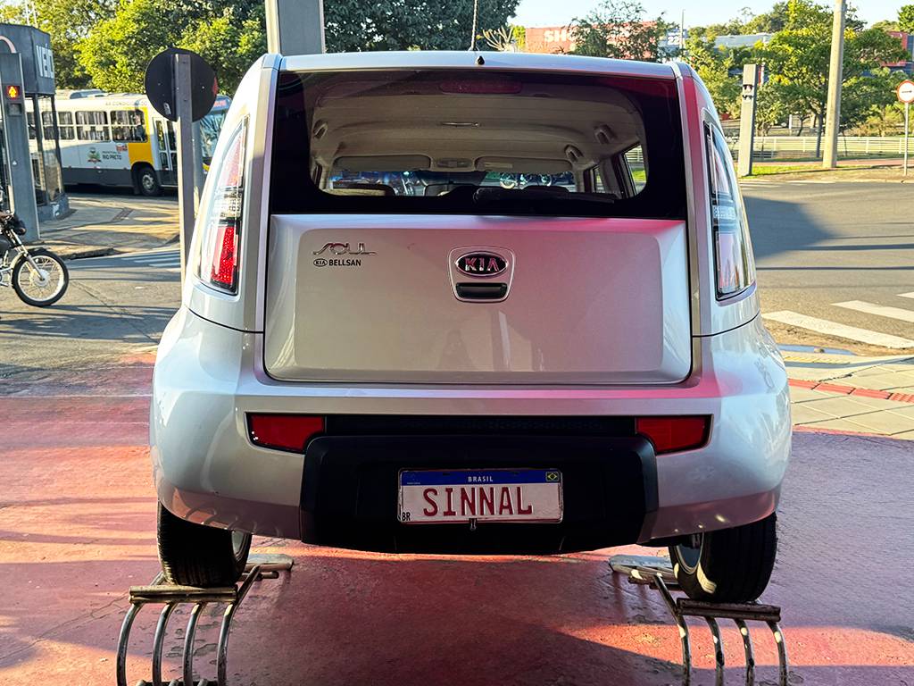 KIA SOUL