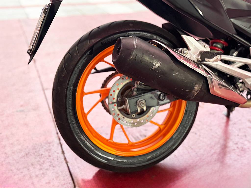 HONDA CB 250F TWISTER ABS