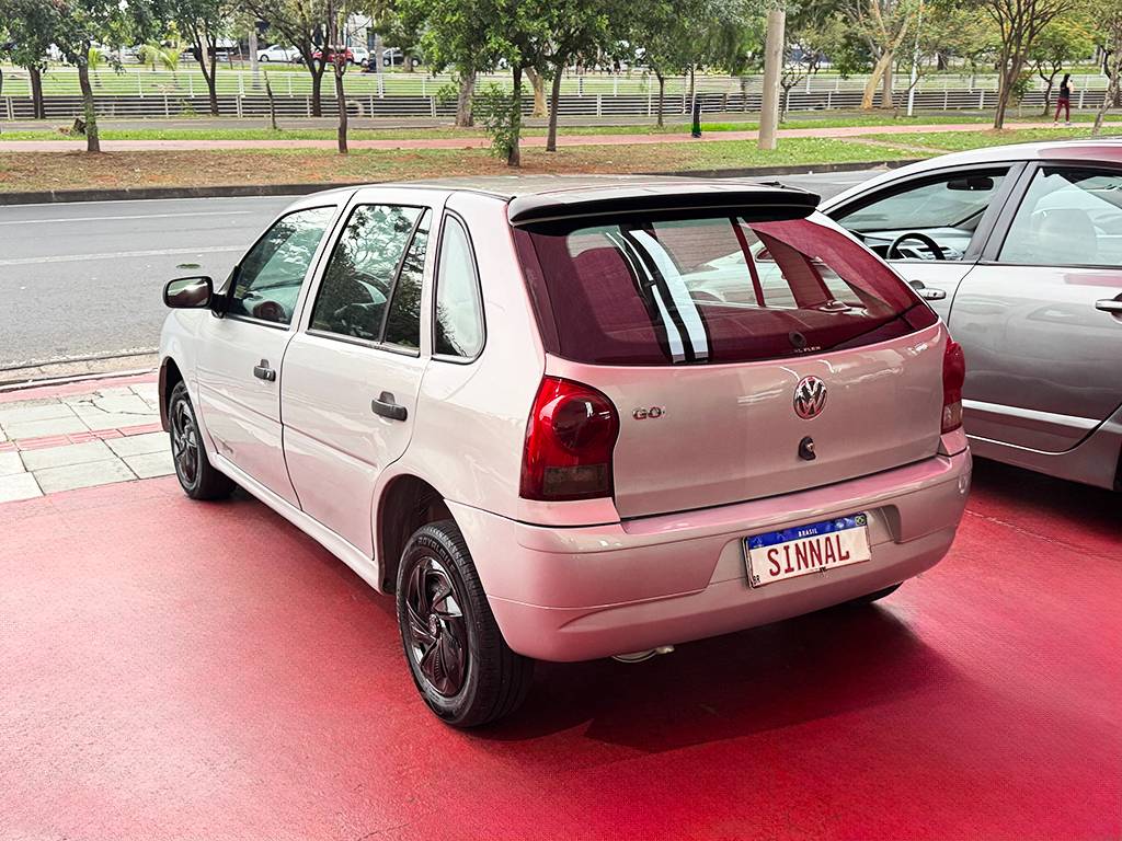 VOLKSWAGEN GOL