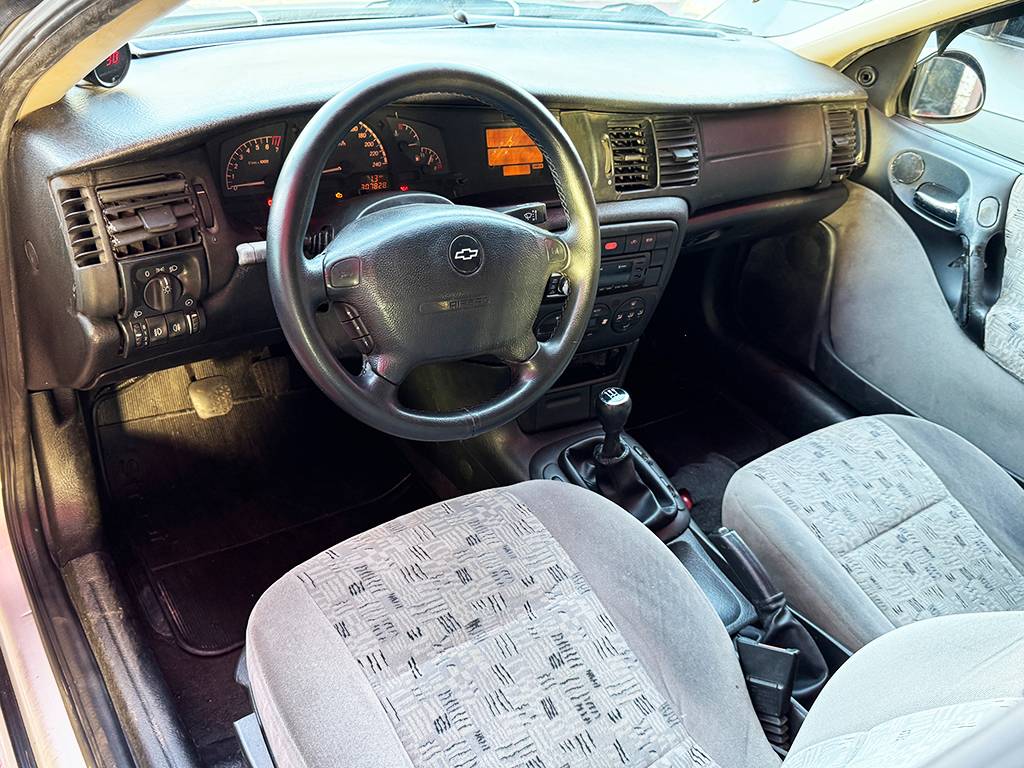 CHEVROLET VECTRA