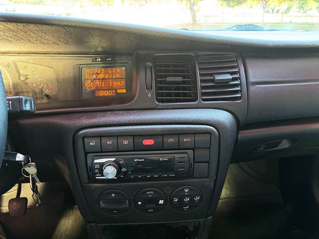 CHEVROLET VECTRA