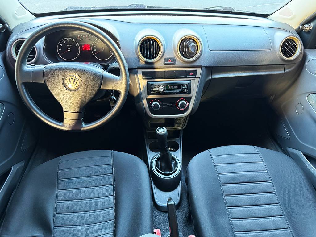 VOLKSWAGEN VOYAGE
