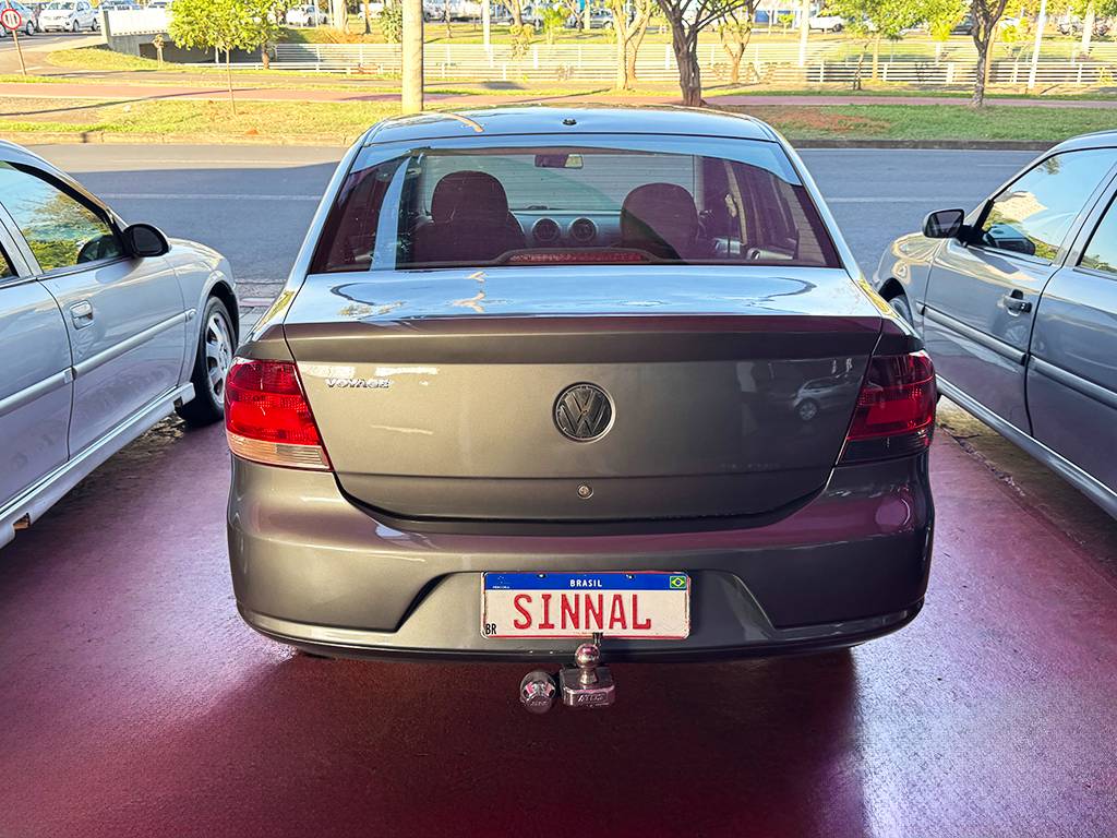 VOLKSWAGEN VOYAGE