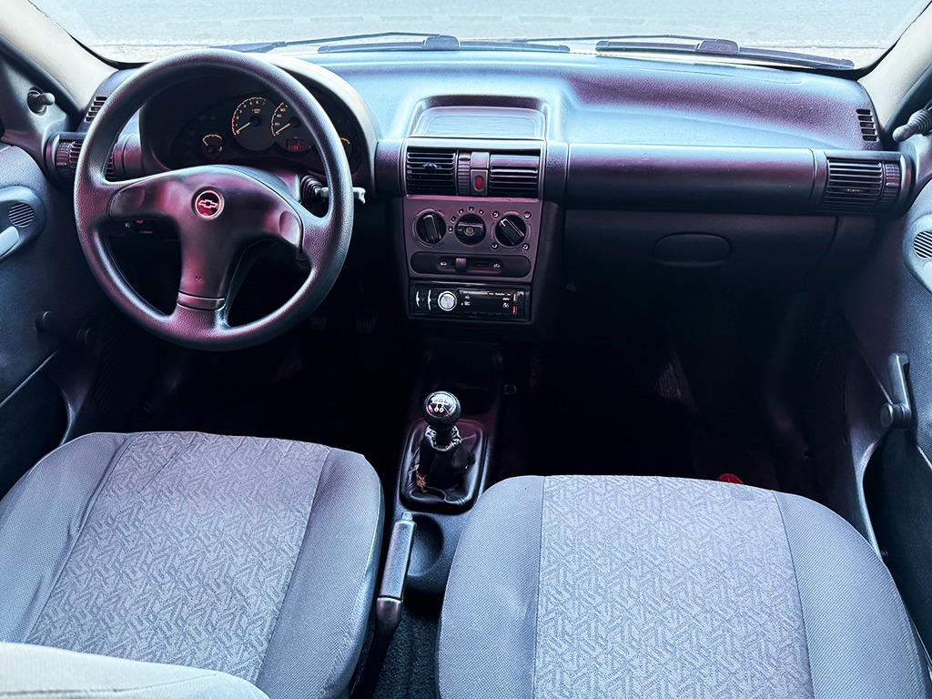 CHEVROLET CORSA