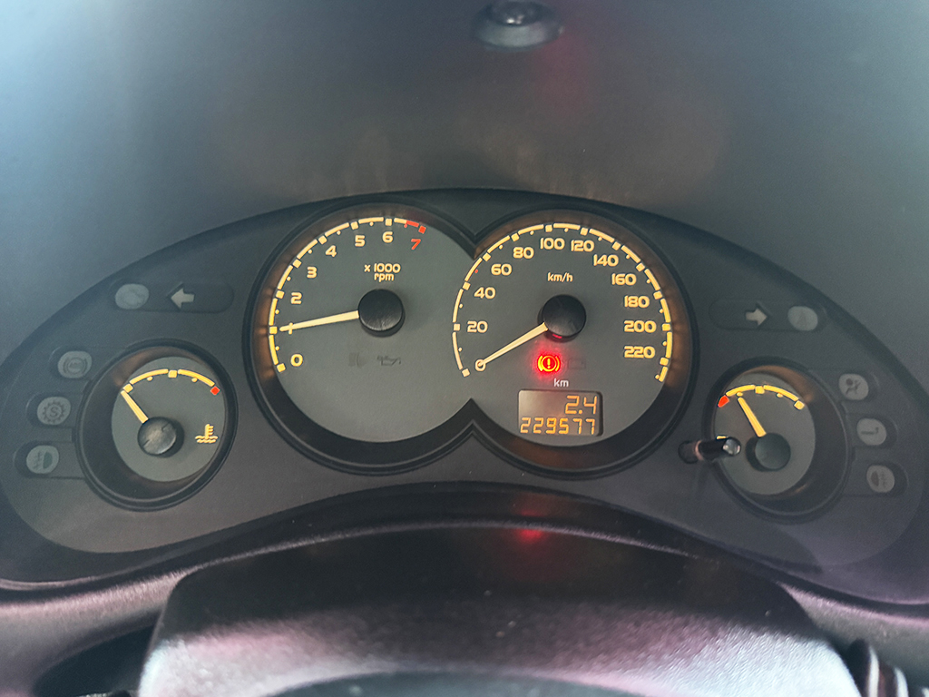 CHEVROLET CORSA