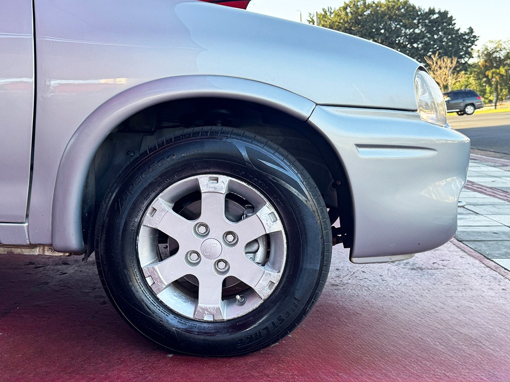 CHEVROLET CORSA