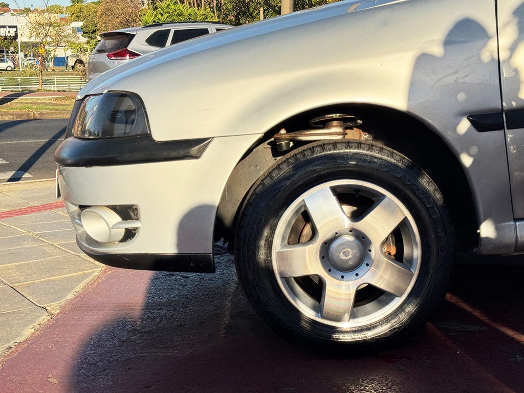 VOLKSWAGEN GOL