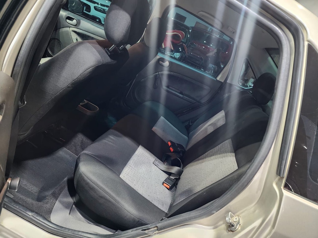 Car Image 7
