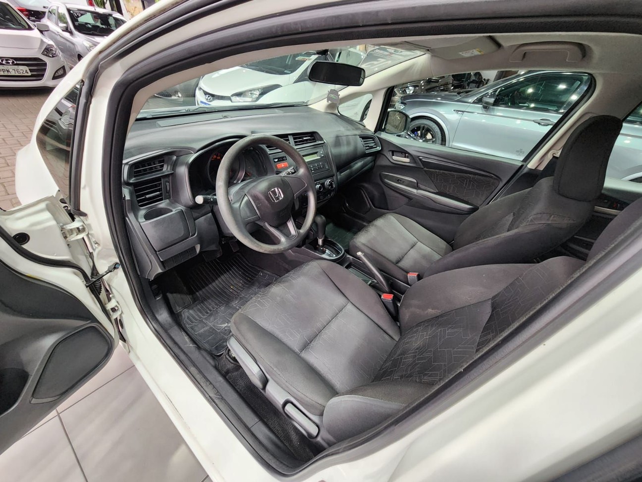 HONDA/FIT 1.5 LX 16V 2015
