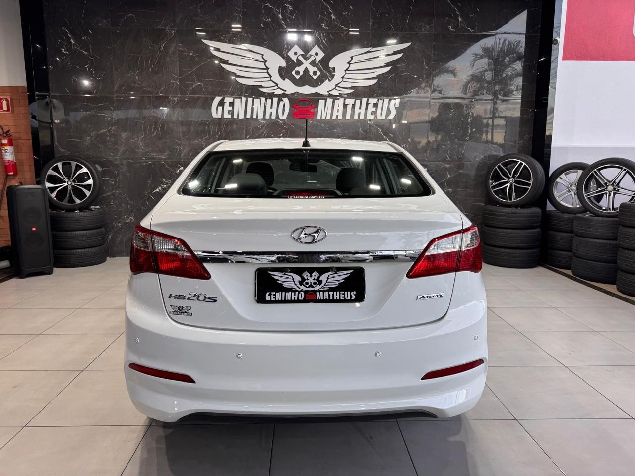 HYUNDAI HB20S