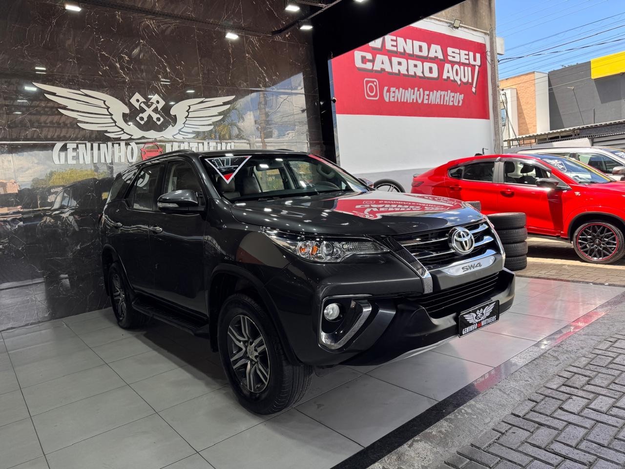 TOYOTA HILUX SW4