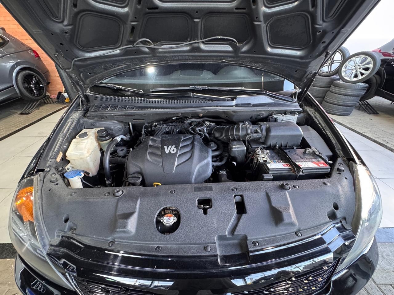 KIA CARNIVAL