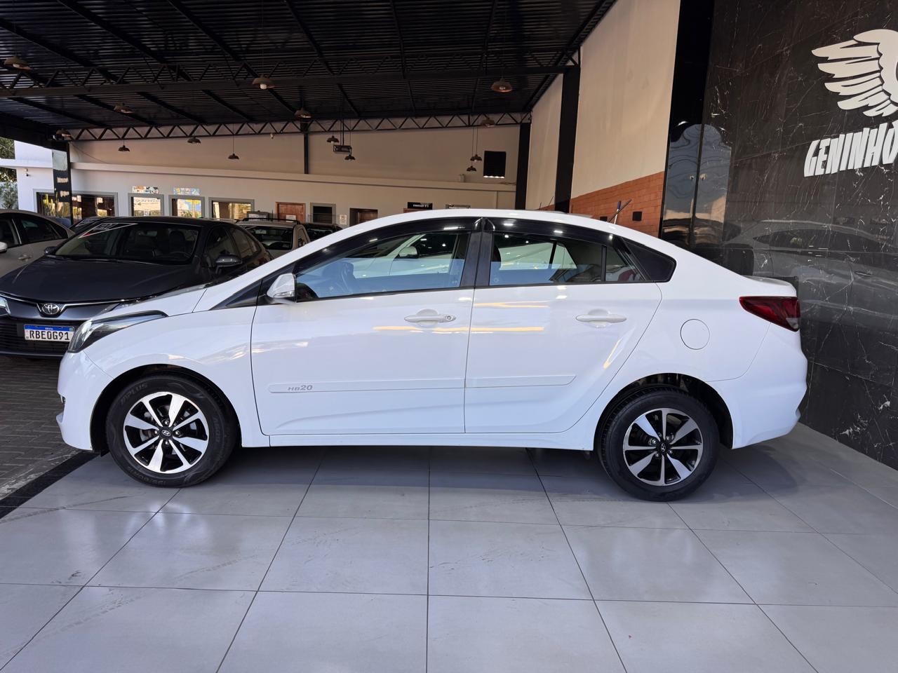 HYUNDAI HB20S