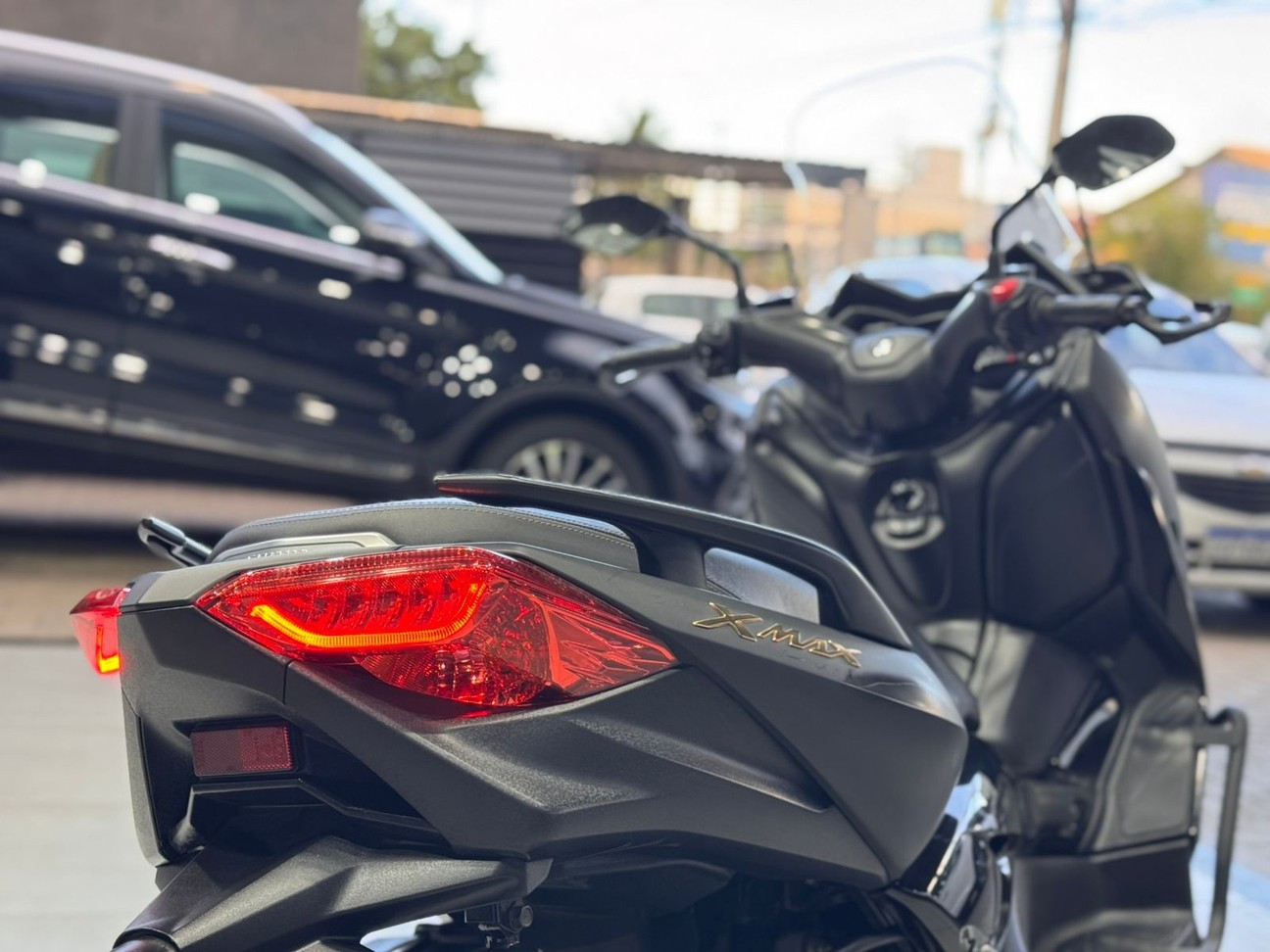YAMAHA XMAX ABS