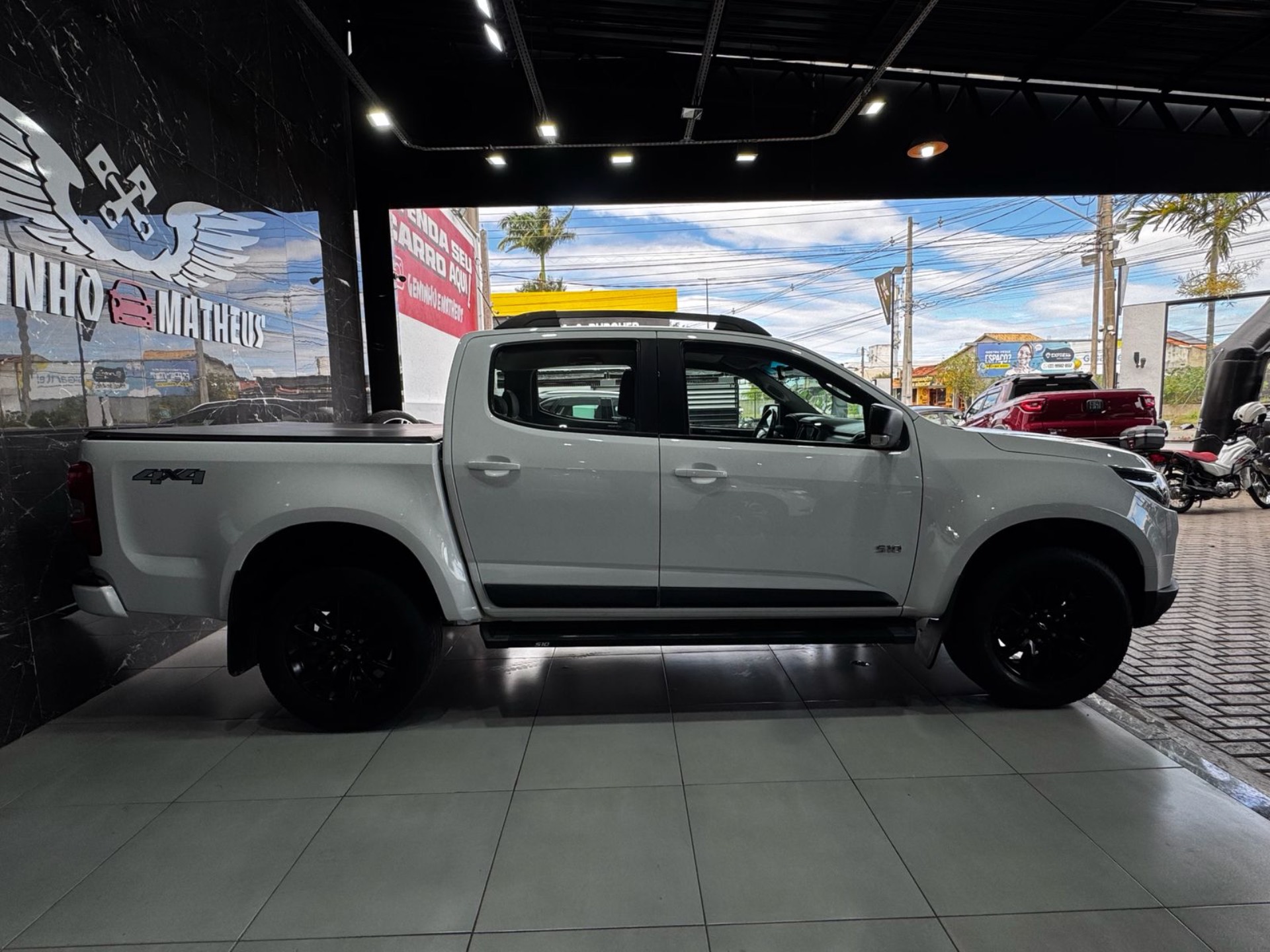 CHEVROLET S10