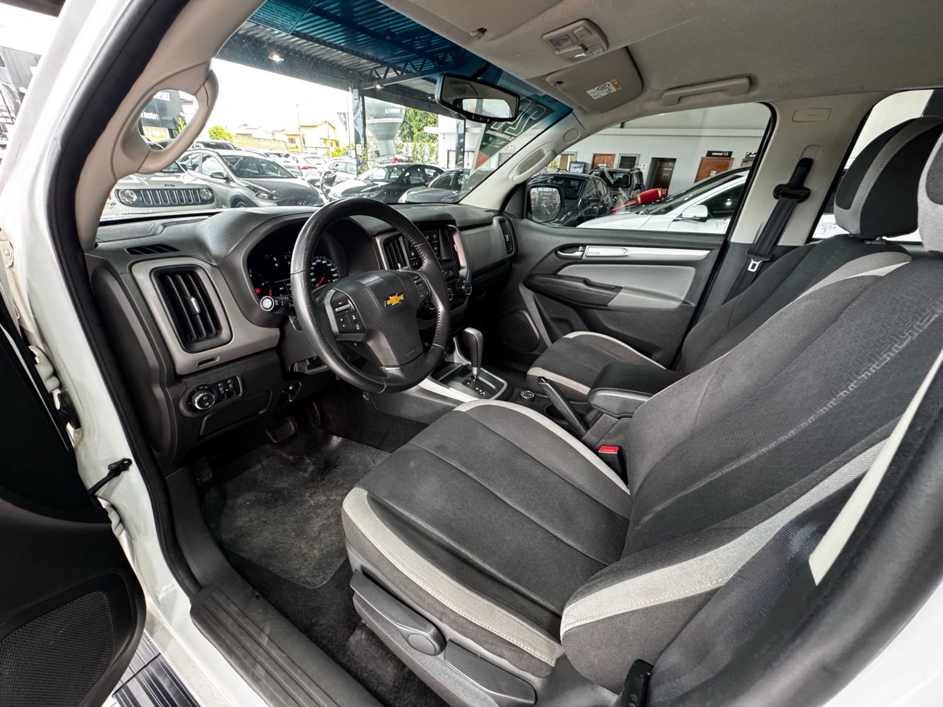 CHEVROLET S10