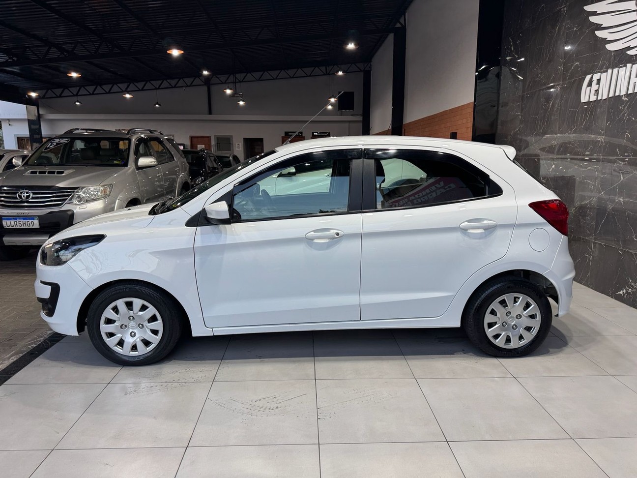 FORD KA