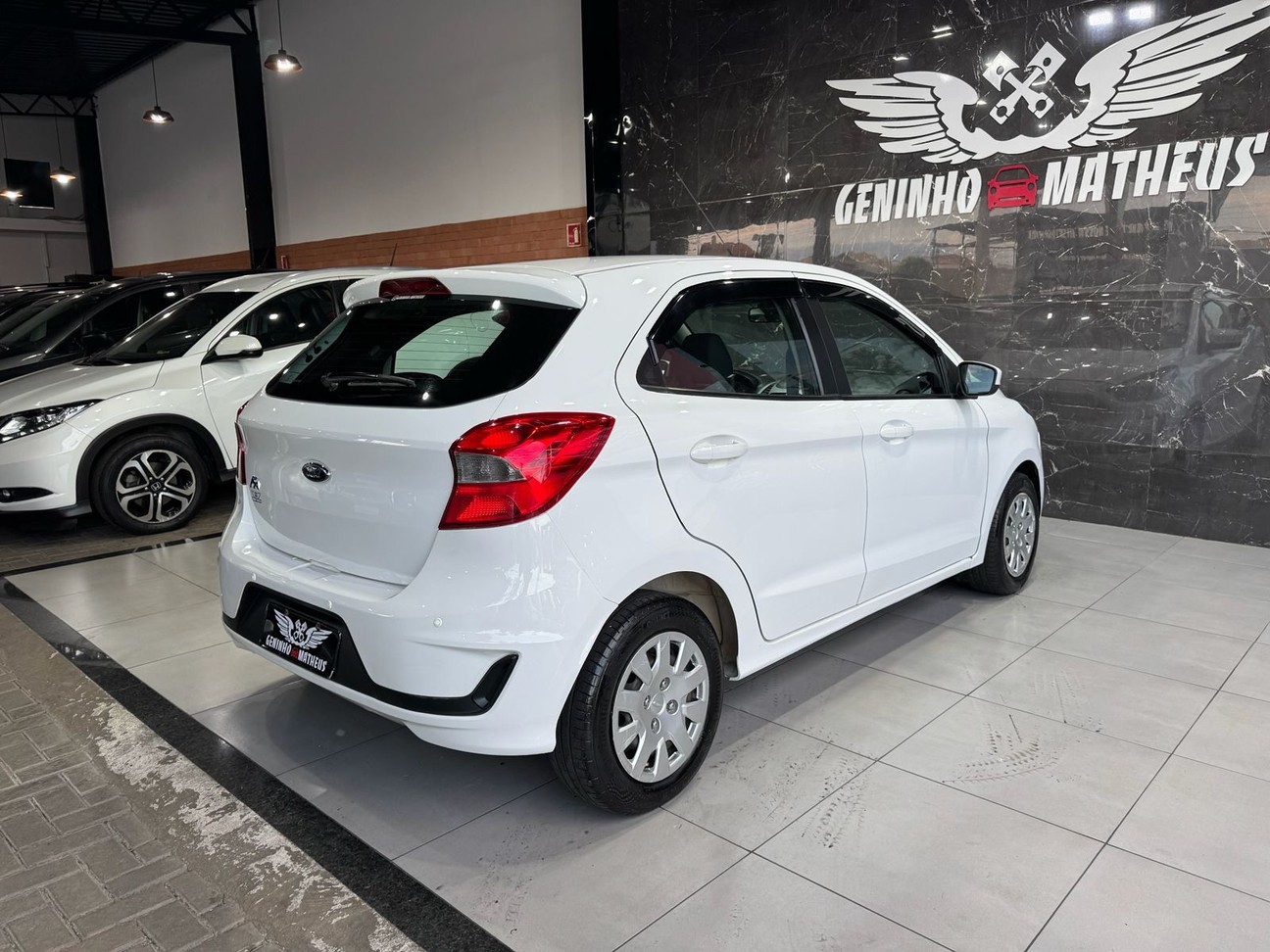 FORD KA