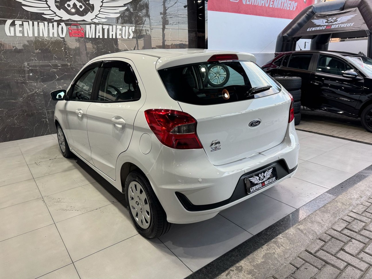 FORD KA