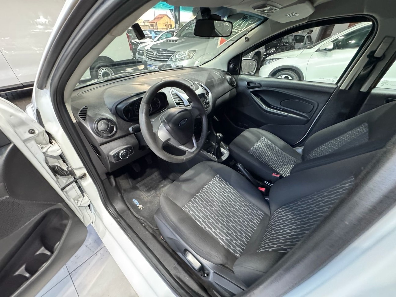 FORD KA