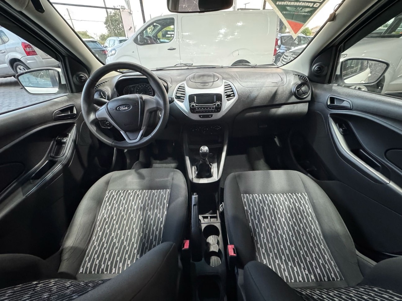 FORD KA