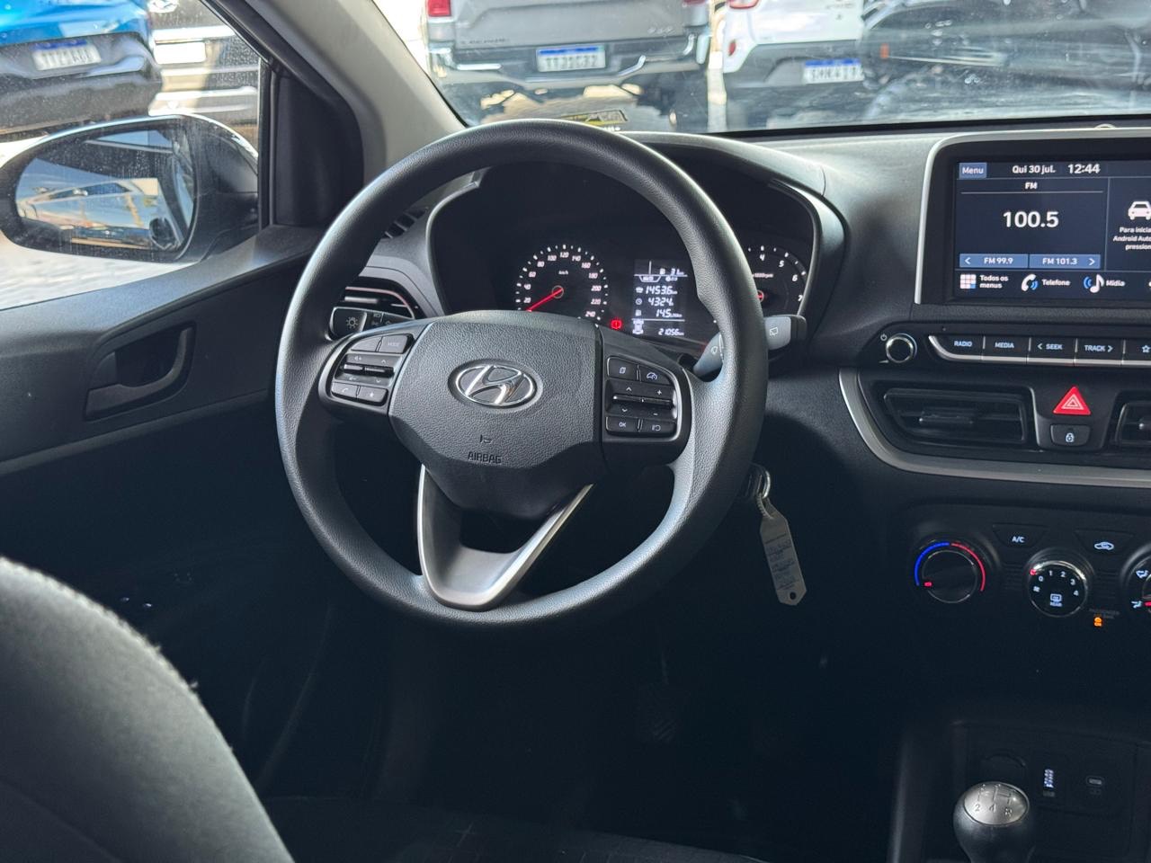 HYUNDAI HB20