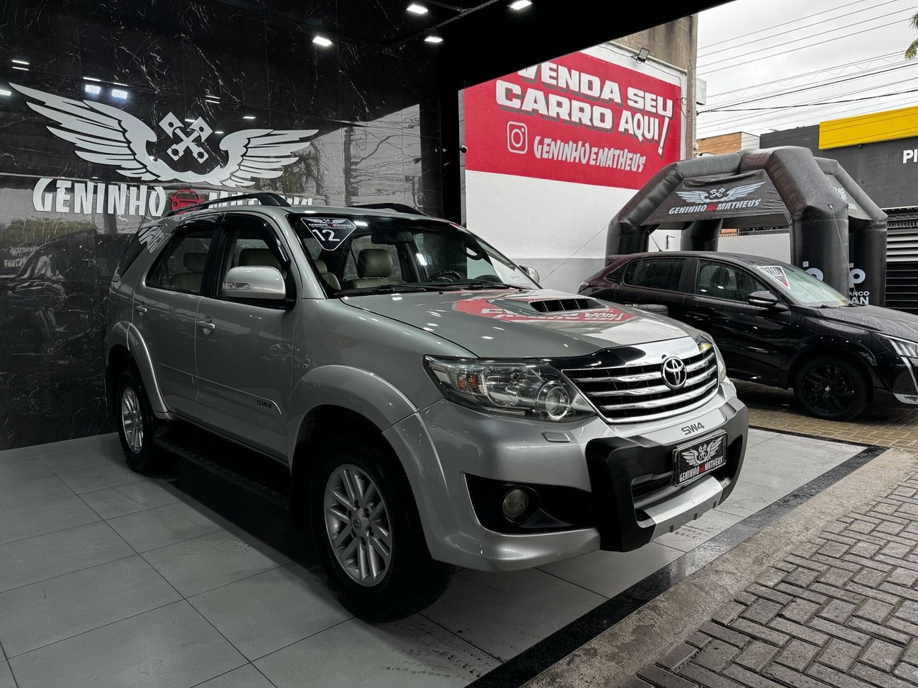 TOYOTA HILUX SW4