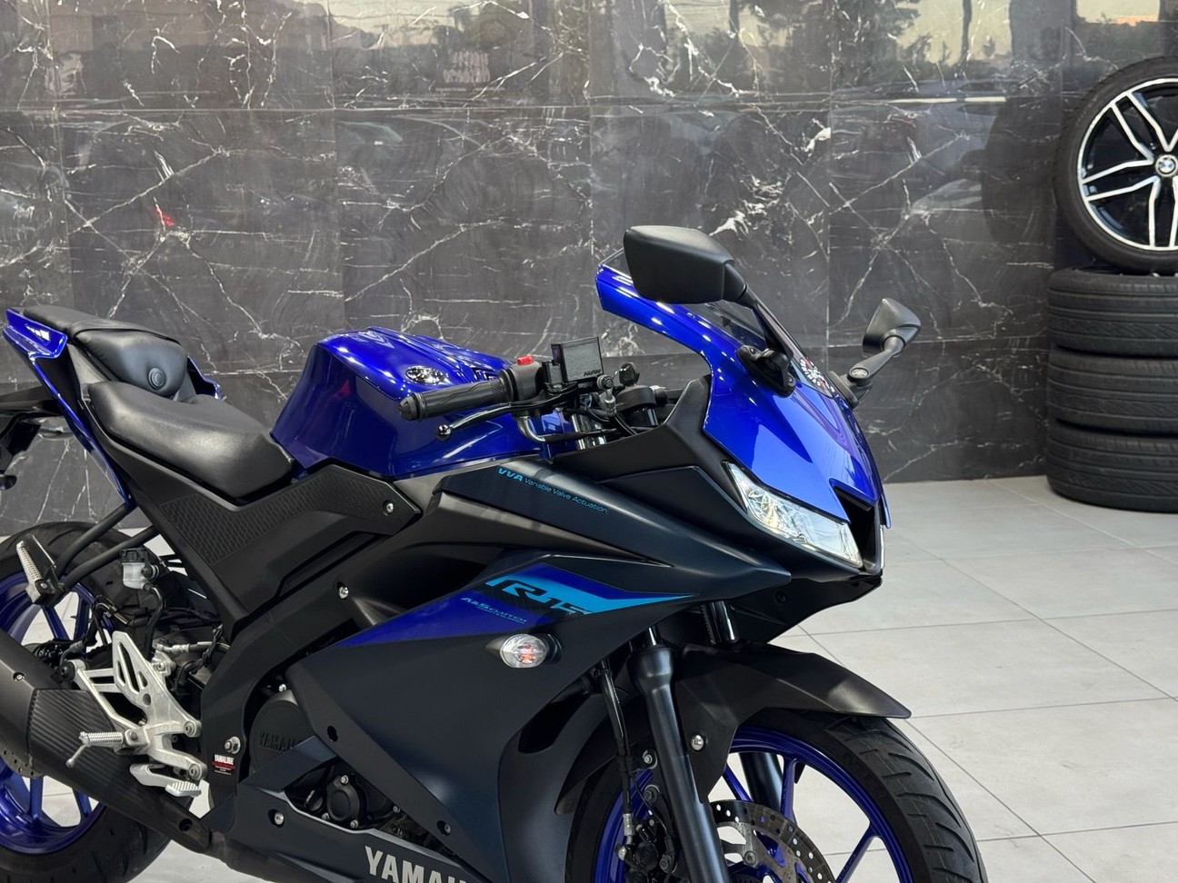 YAMAHA YZF R15