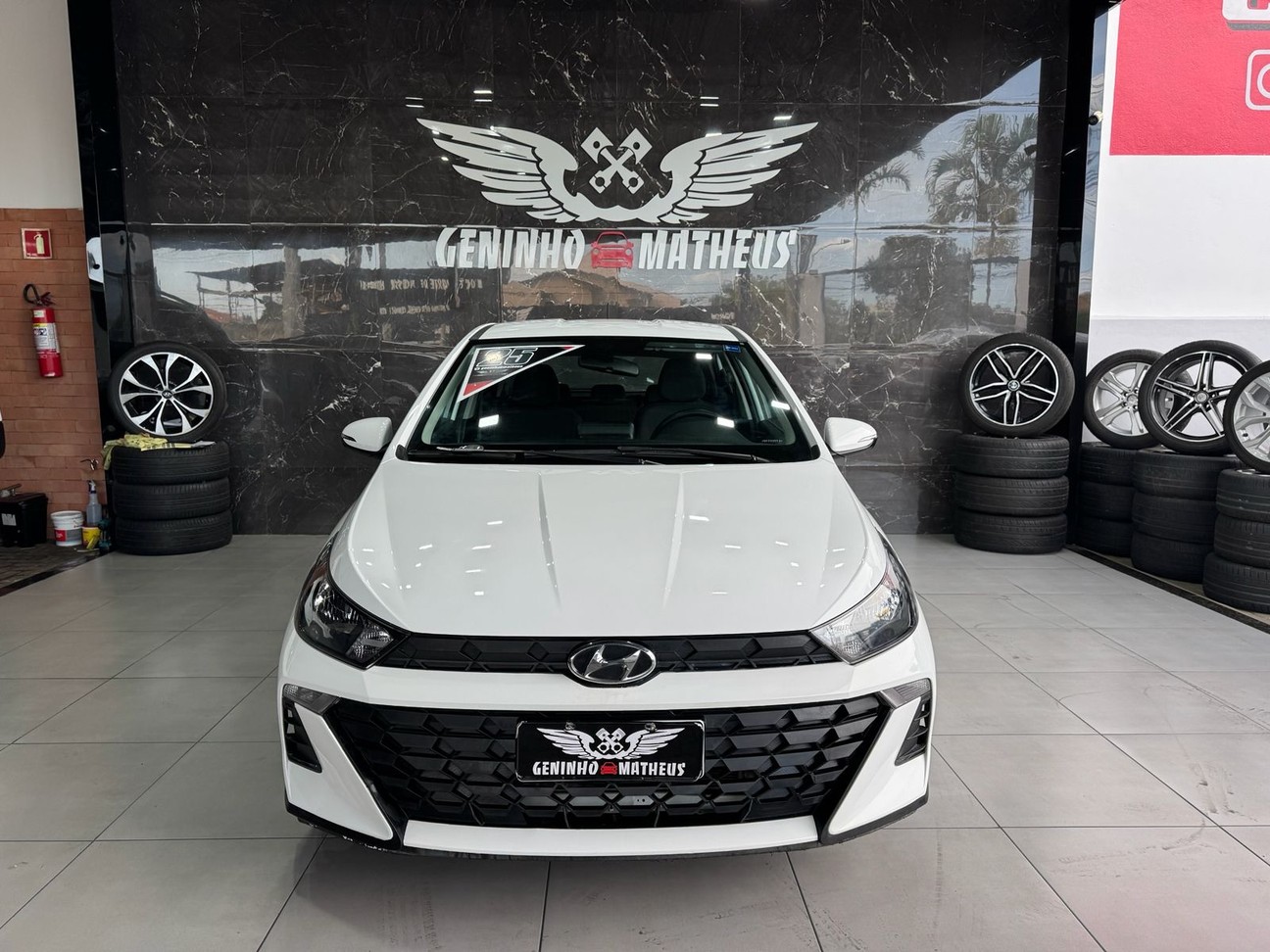 HYUNDAI HB20