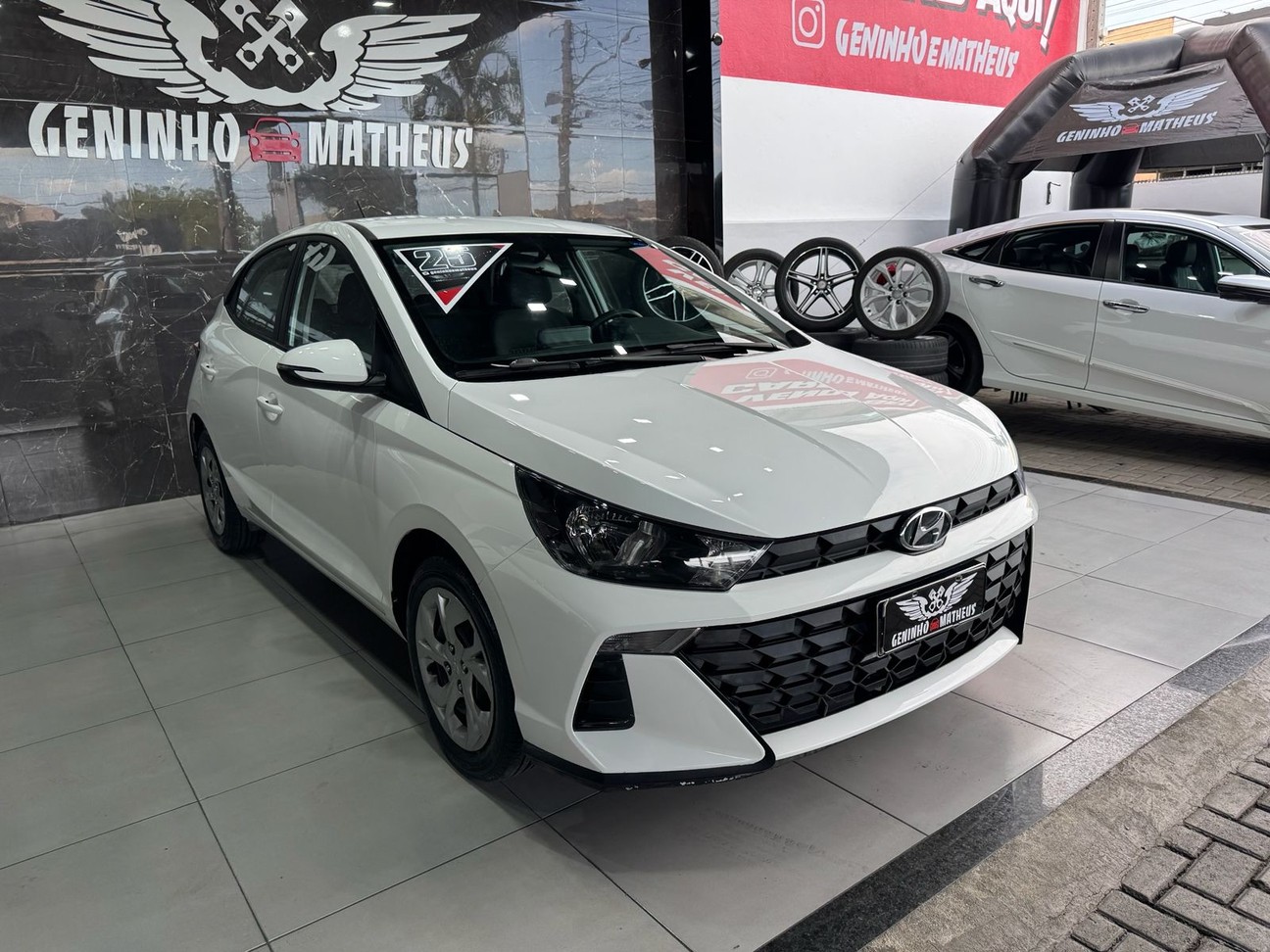 HYUNDAI HB20