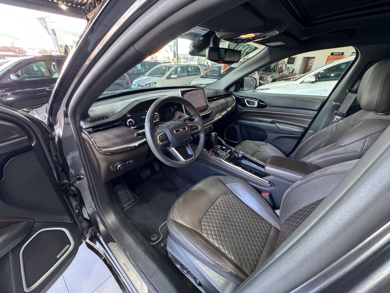 JEEP COMMANDER