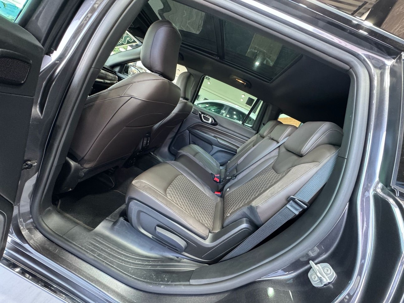 JEEP COMMANDER