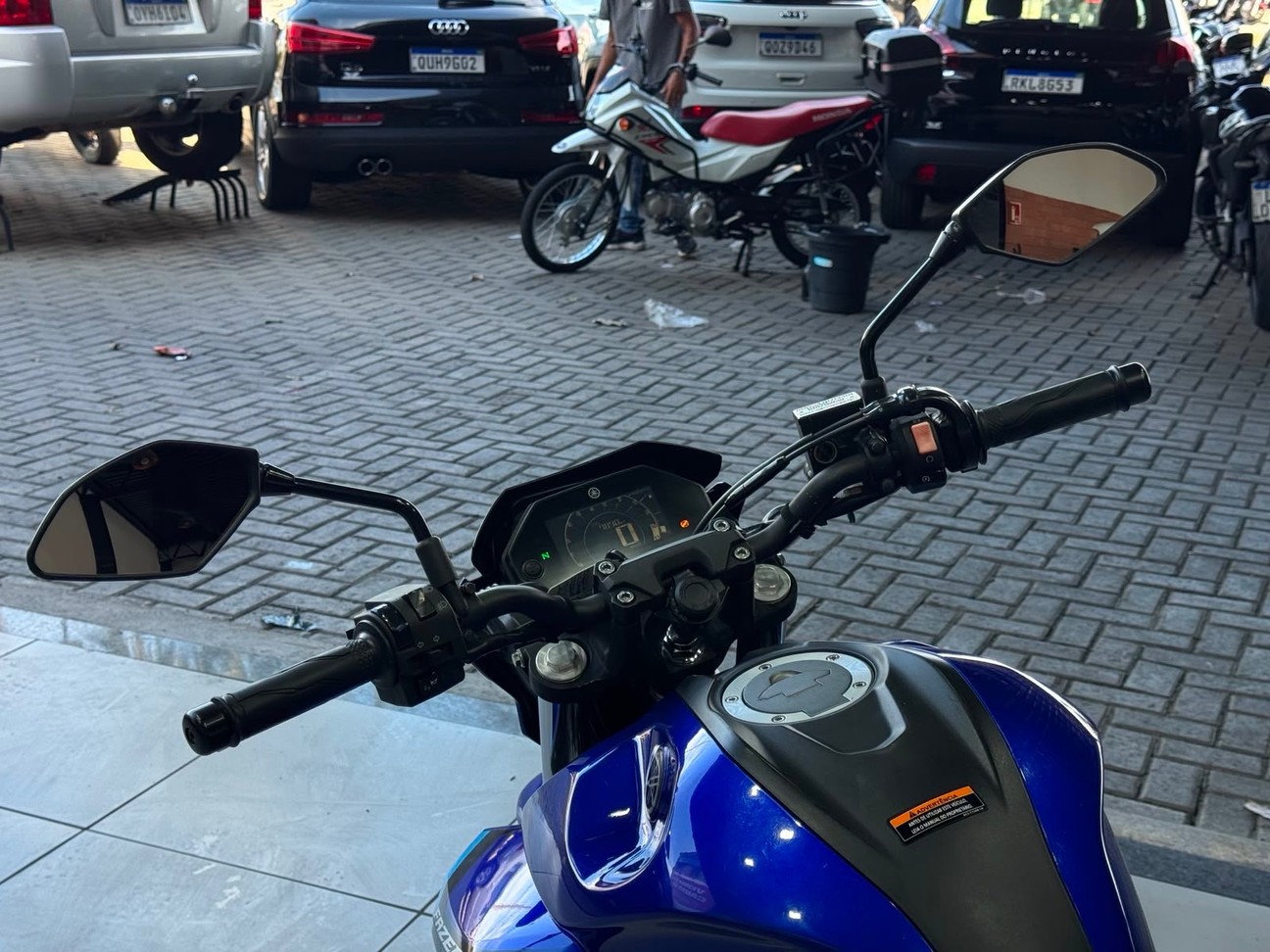 YAMAHA FZ25 FAZER ABS