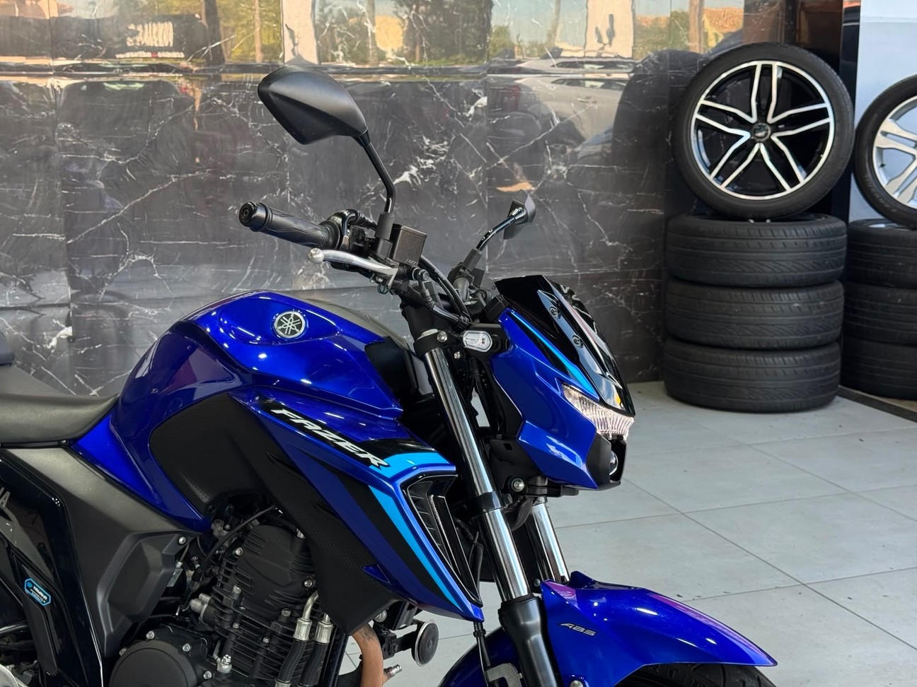 YAMAHA FZ25 FAZER ABS
