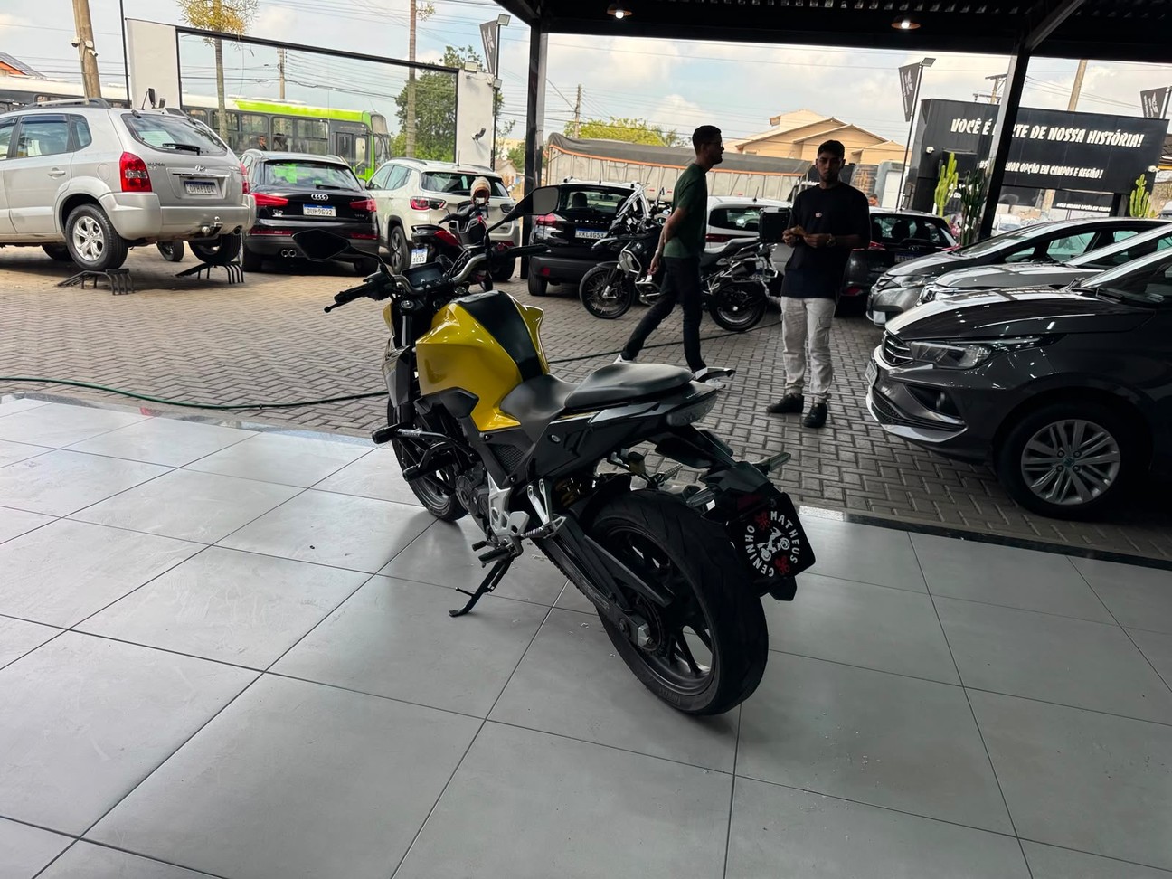 HONDA CB 300F TWISTER CBS