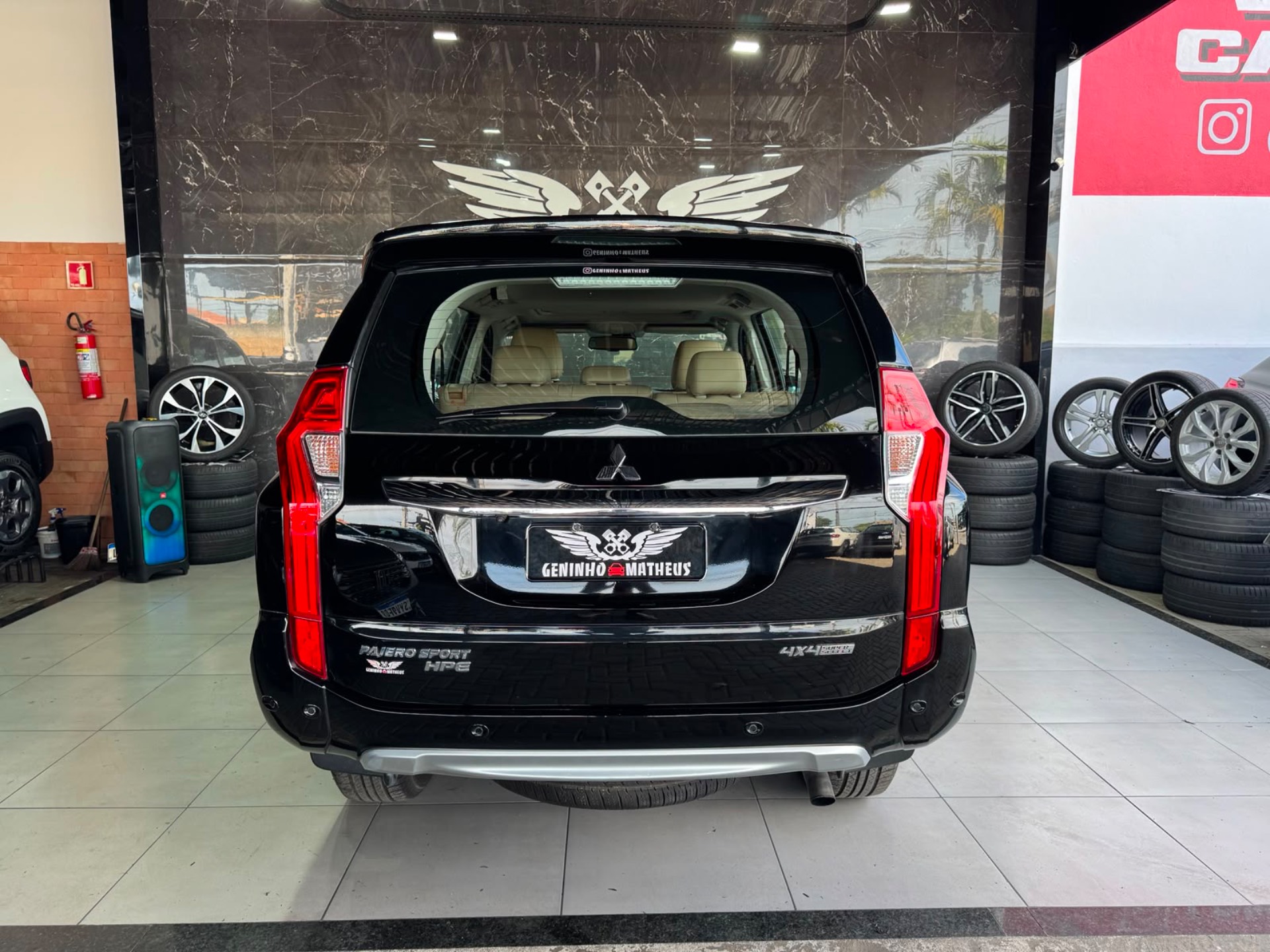 MITSUBISHI PAJERO SPORT