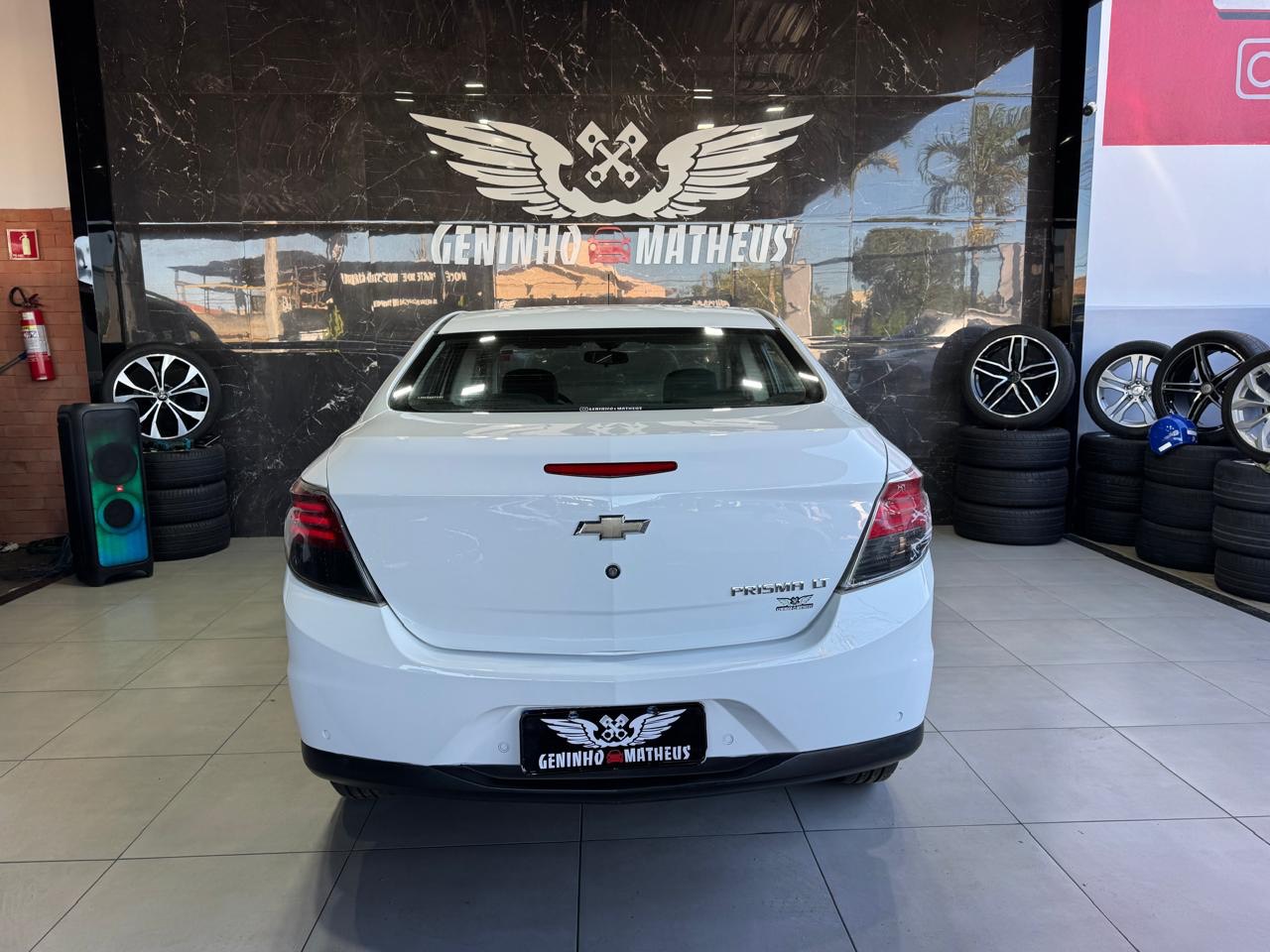 CHEVROLET PRISMA