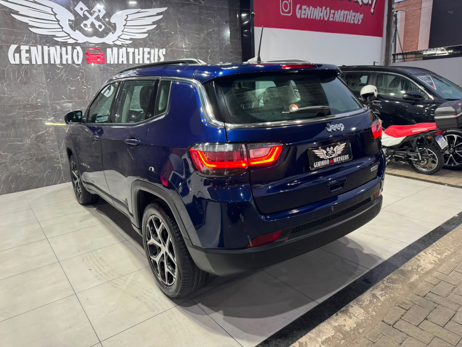 JEEP COMPASS
