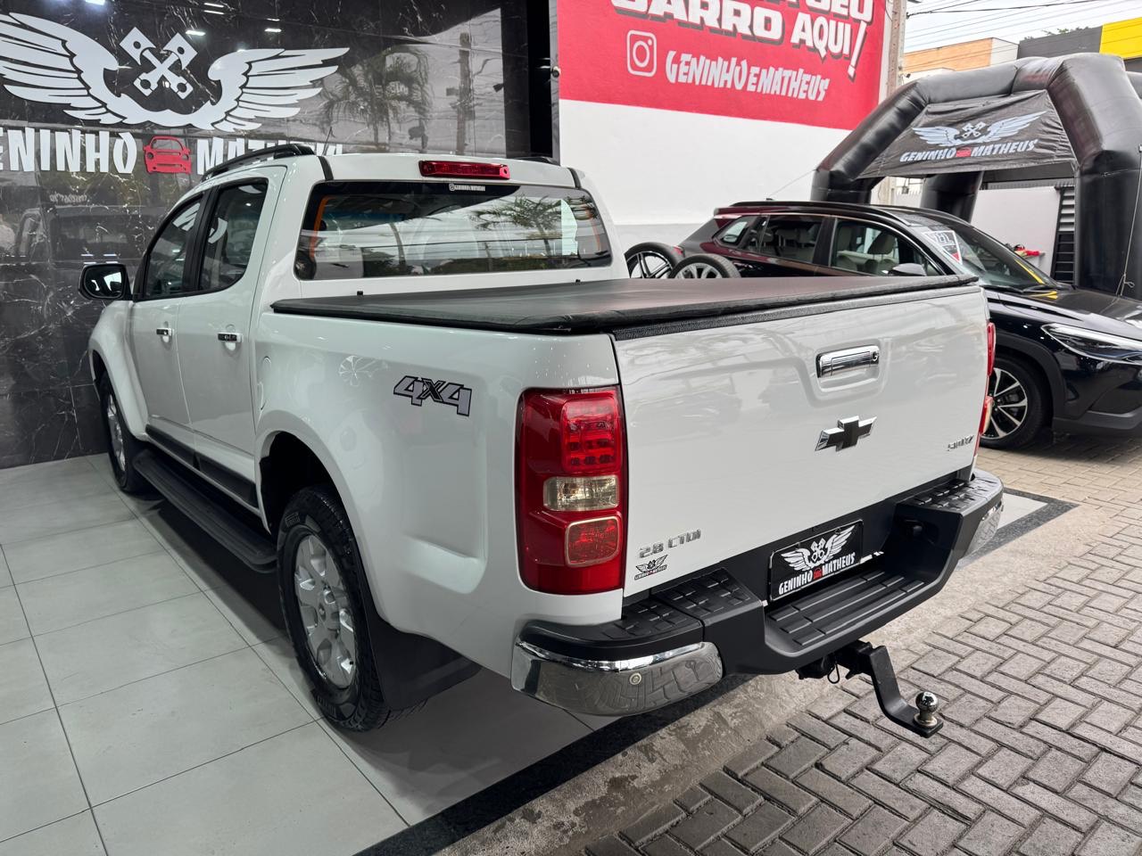 CHEVROLET S10