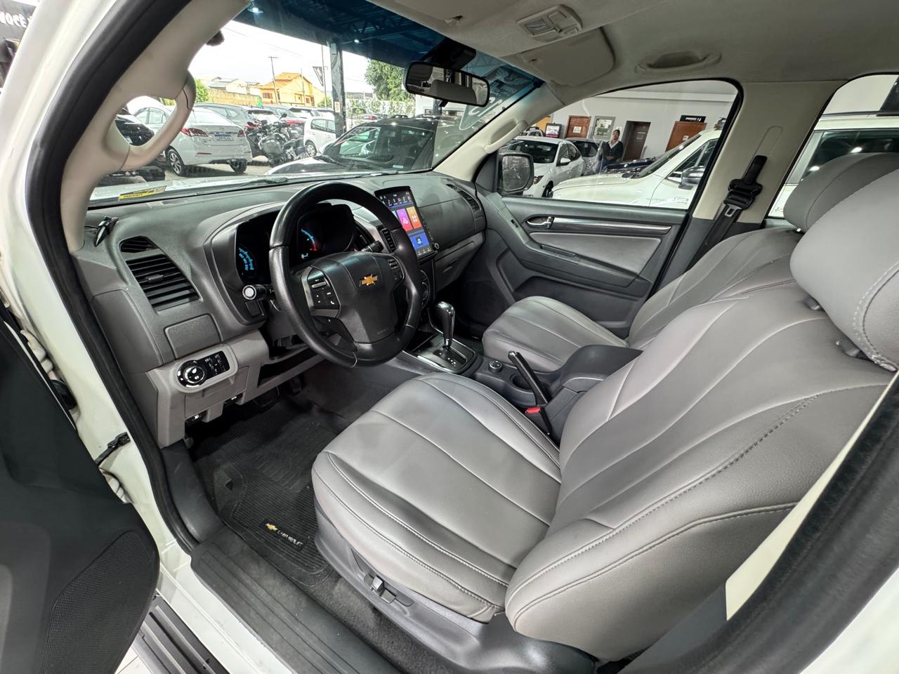 CHEVROLET S10